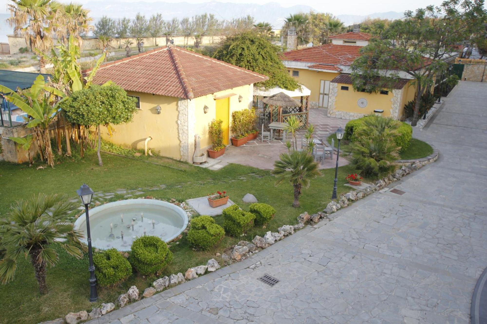 Hotel Club Sabbiadoro Battipaglia Exteriér fotografie