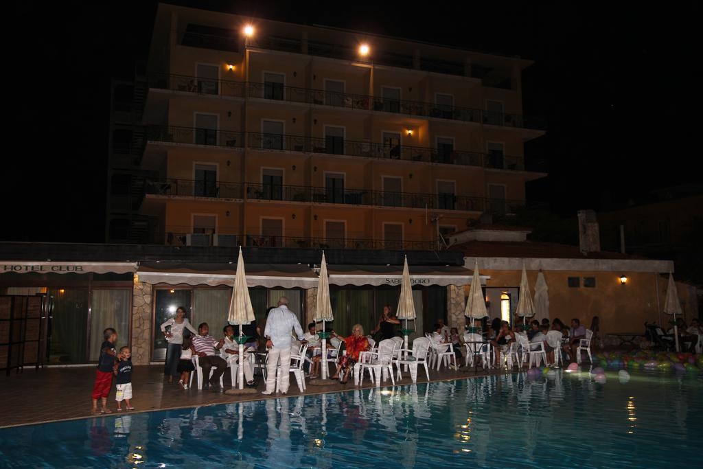 Hotel Club Sabbiadoro Battipaglia Exteriér fotografie