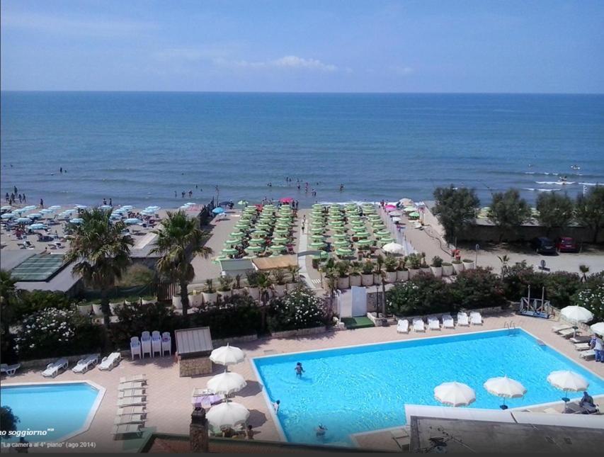 Hotel Club Sabbiadoro Battipaglia Exteriér fotografie